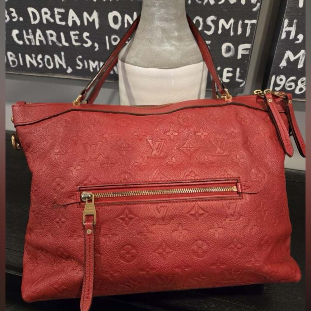🔥🔥FINAL SALE🔥🔥 COA included - Louis Vuttion RED Empreinte Leather Bastille